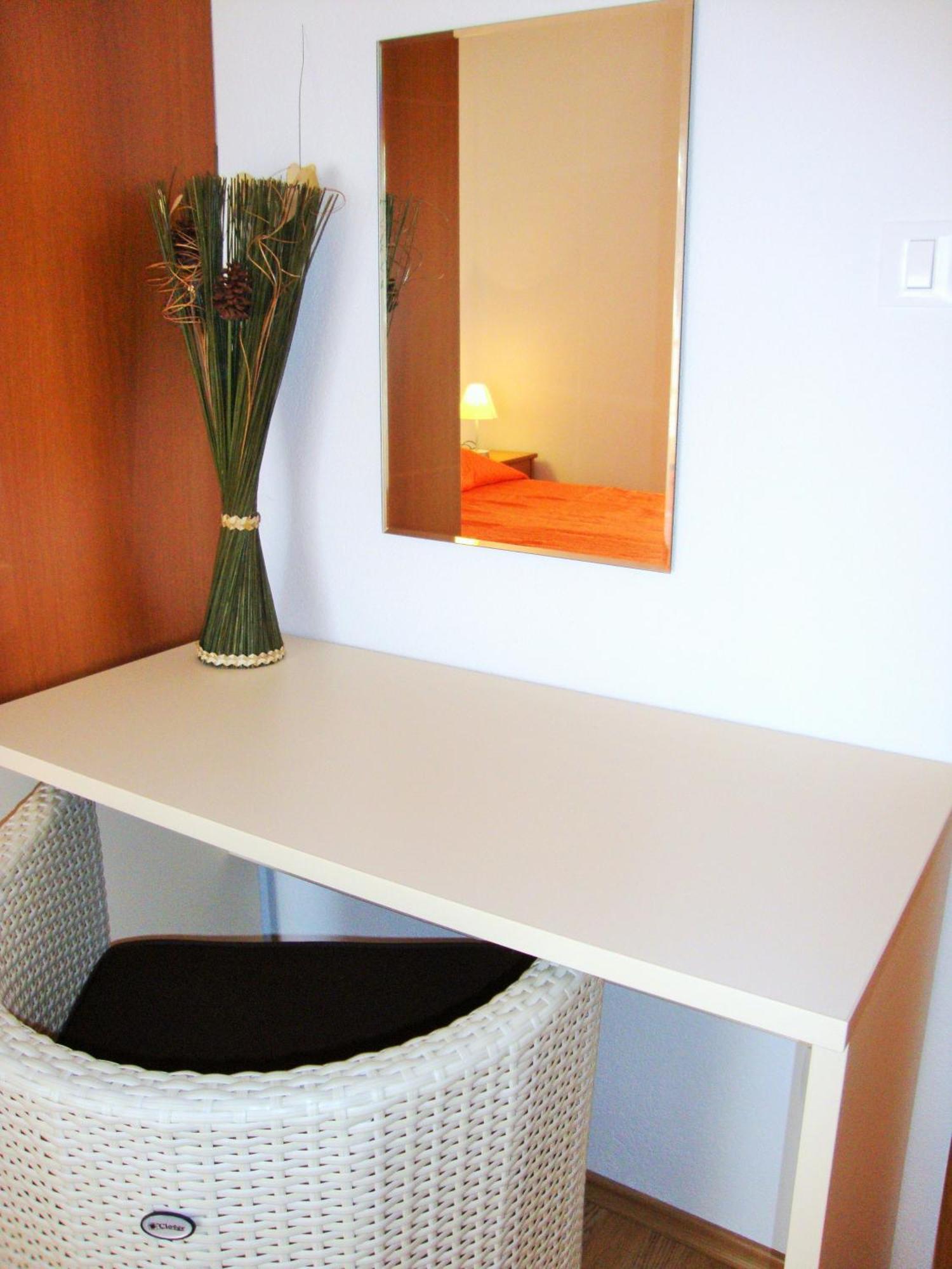 Apartments Harmonija Baška Voda Kamer foto