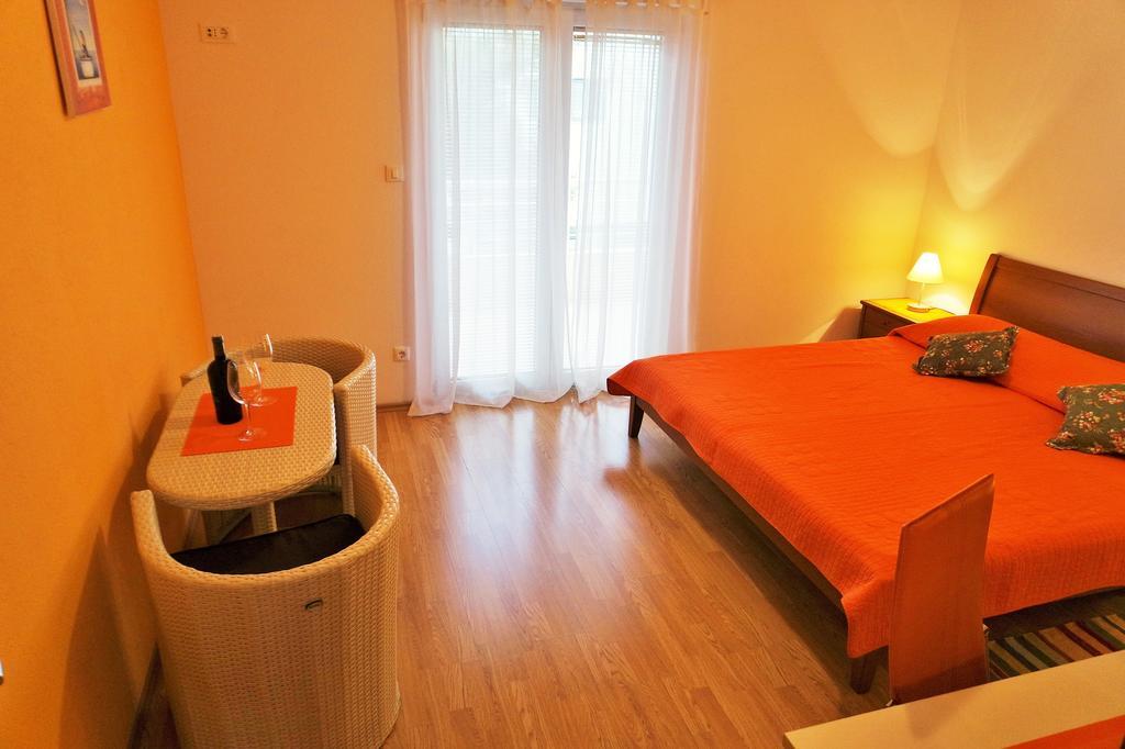 Apartments Harmonija Baška Voda Buitenkant foto