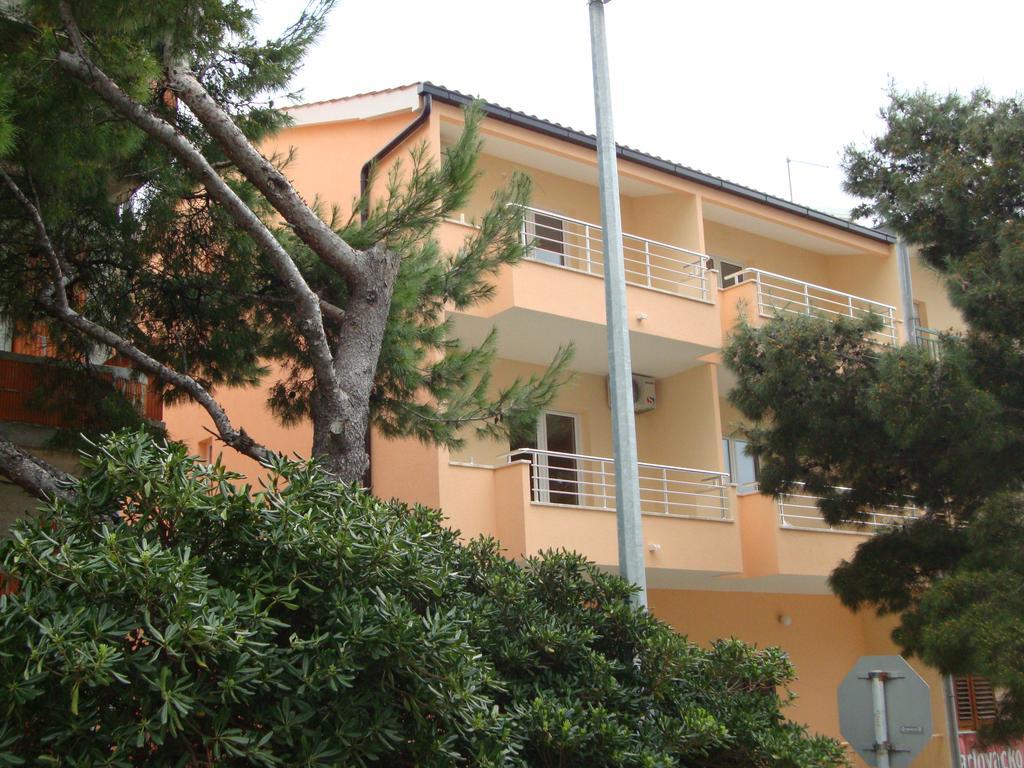 Apartments Harmonija Baška Voda Buitenkant foto